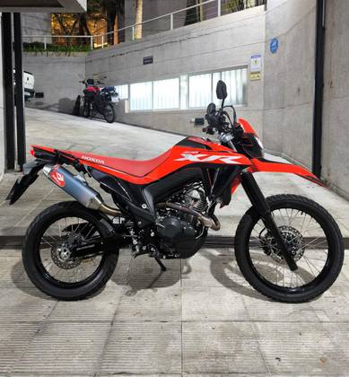 HONDA XR 300L TORNADO HONDA XR 300L TORNADO